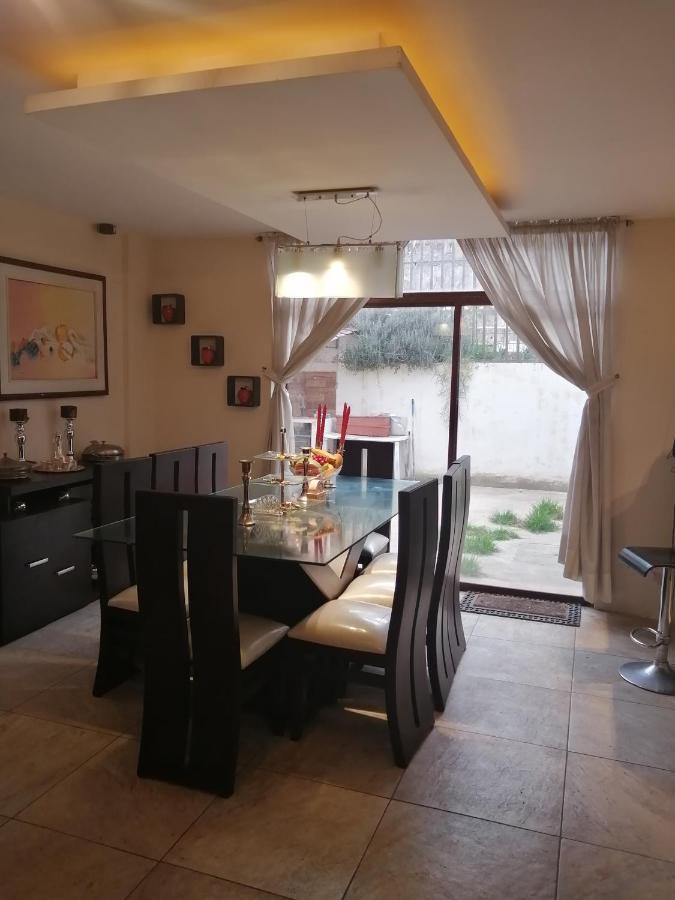 Fakali Homestay Quito Exteriör bild