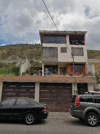 Fakali Homestay Quito Exteriör bild